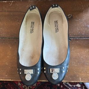 Michael Kors flats -Size8